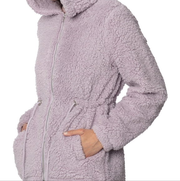 Sherpa Hooded Jacket in Lavender - Picture 3 of 10